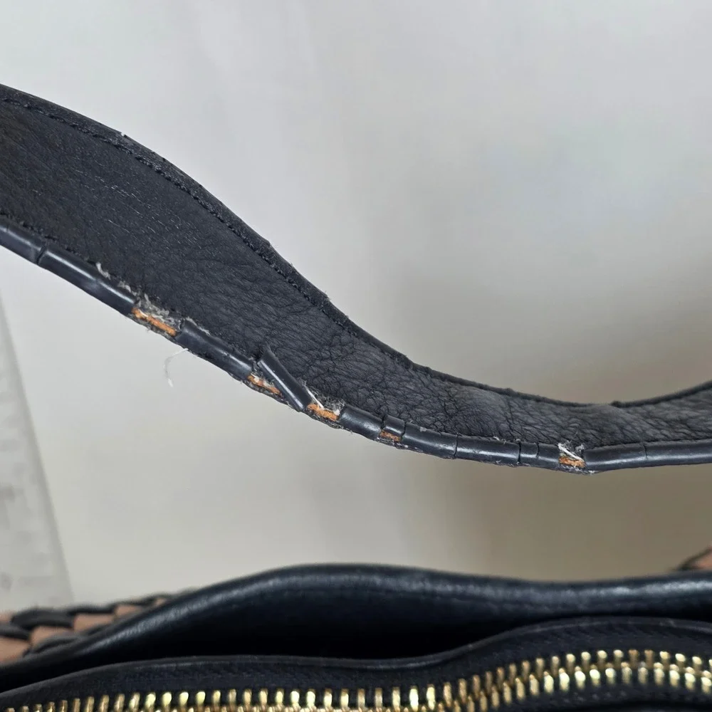 Cole Haan Black cream skylar Woven Leather hobo bag Hobo diamond‎ Tassel